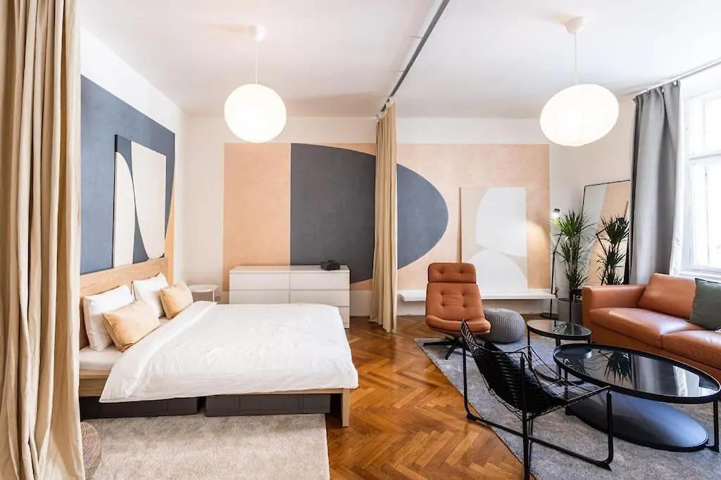 Unique Stylish Apartment - L3 Прага