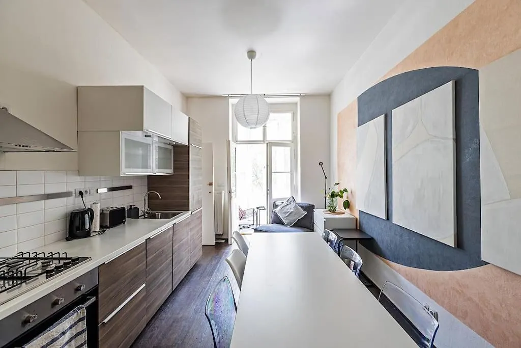 Unique Stylish Apartment - L3 Прага