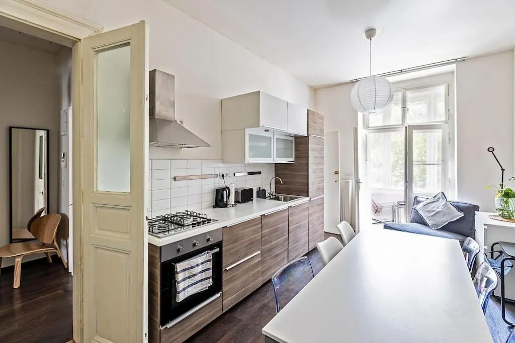 Unique Stylish Apartment - L3 Прага Чехия