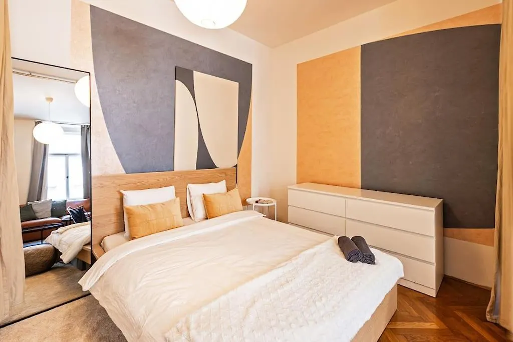 Unique Stylish Apartment - L3 Прага